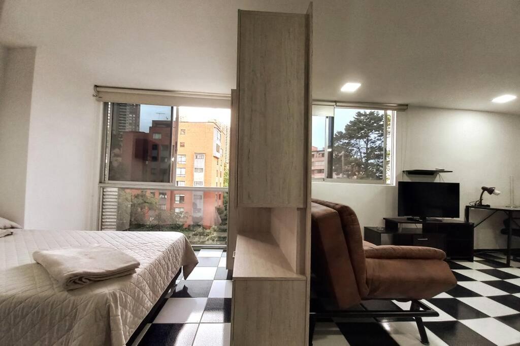 Medellin, Poblado. Perfect For Travel And Work. Apartamento