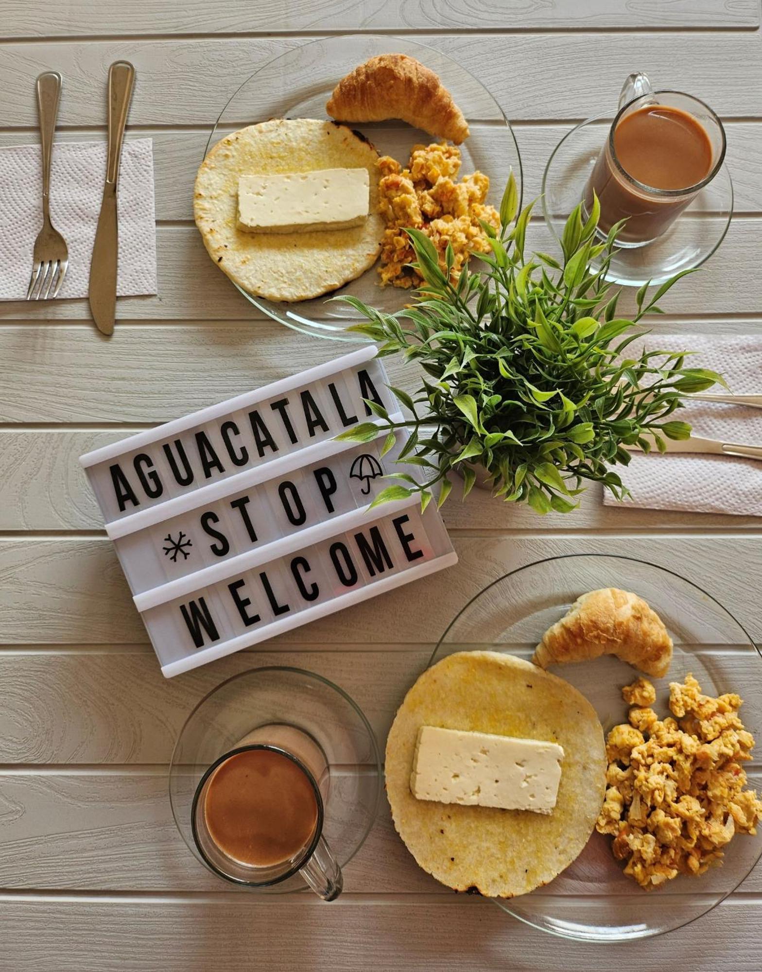 Hotel Aguacatala Stop