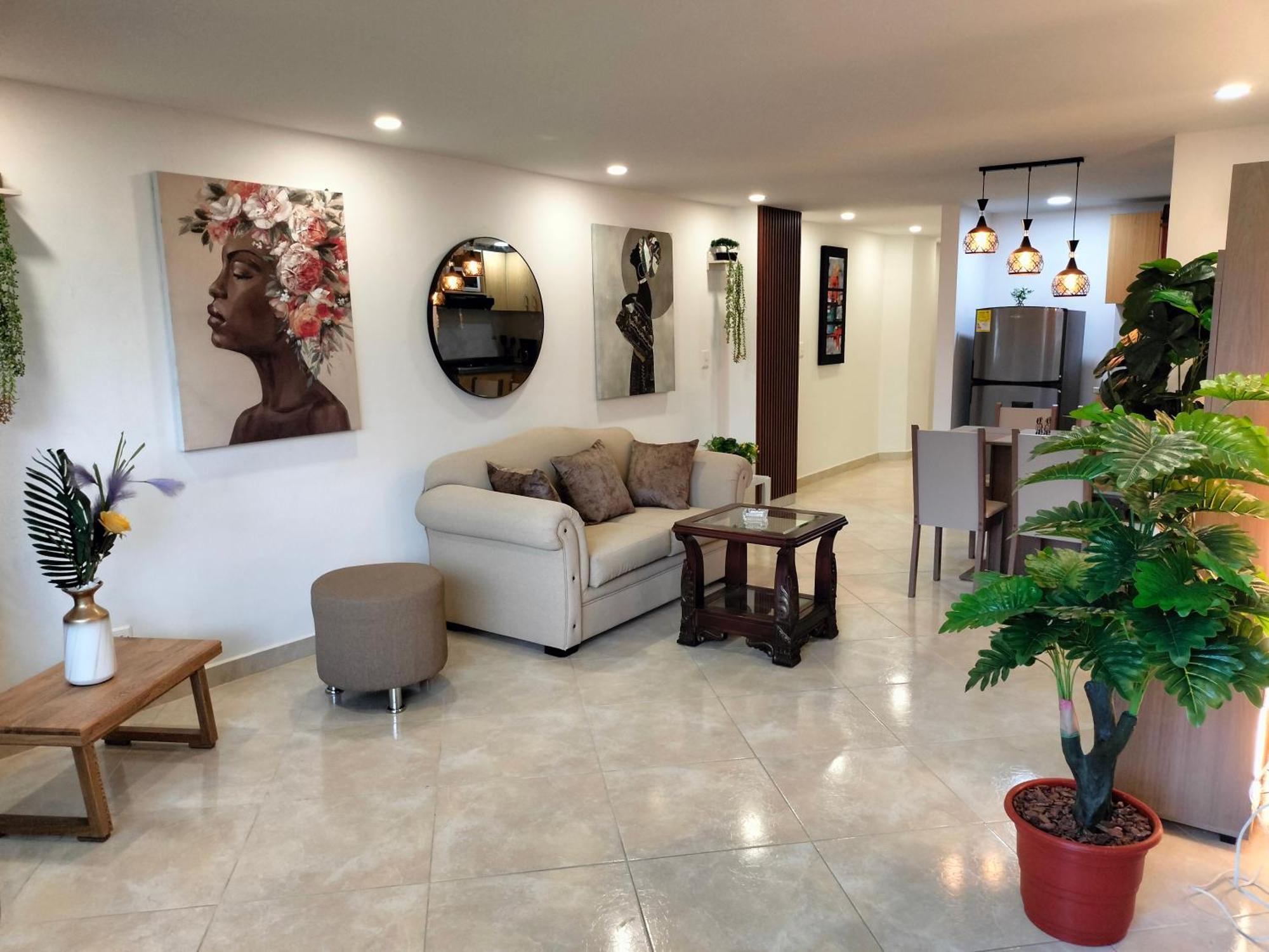 Exclusivo Apto Lujoso Central, Sereno Y Comodo Medellín