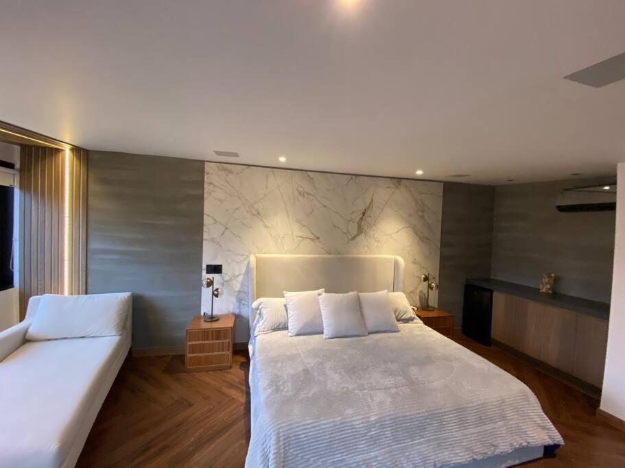Penthouse Luxurytravelhome Poblado Apartamento *
