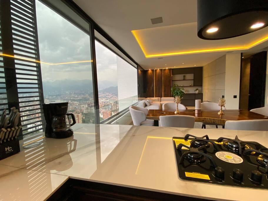 Penthouse Luxurytravelhome Poblado Apartamento Medellín