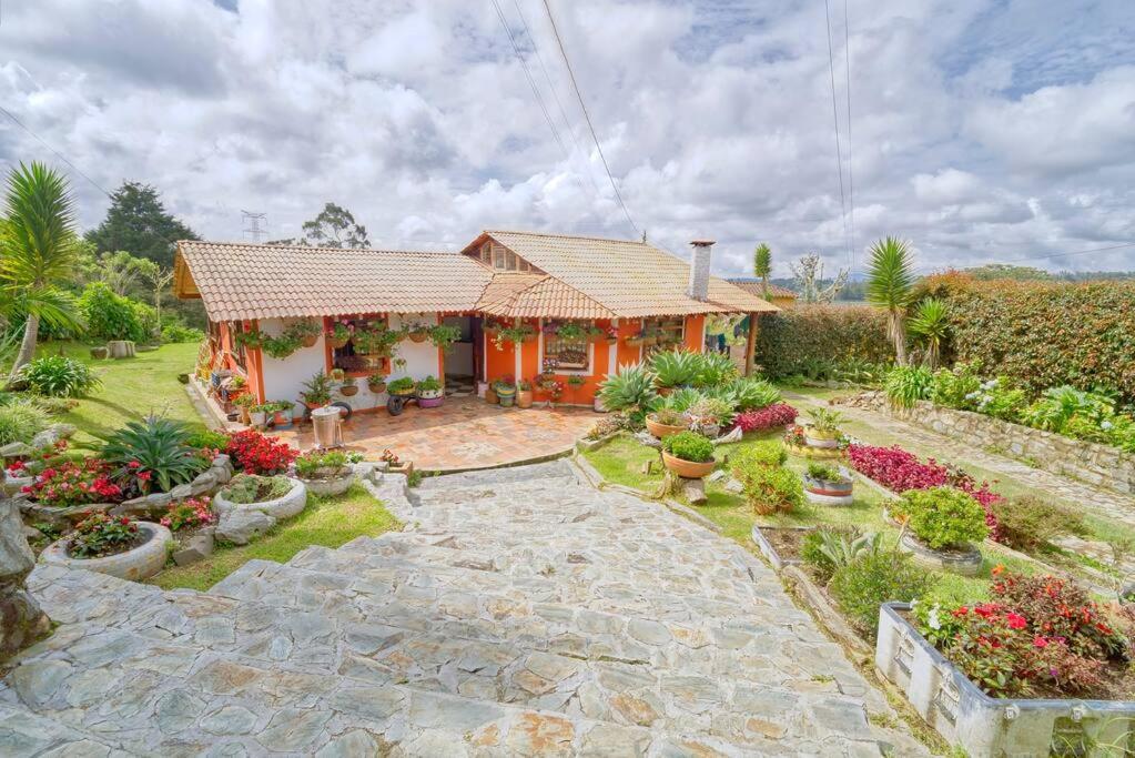 Hermosa Silletera En Holiday home Medellin