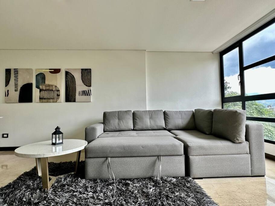 302 Spacious View In El Poblado Apartamento