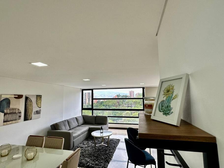 Apartamento 302 Spacious View In El Poblado *