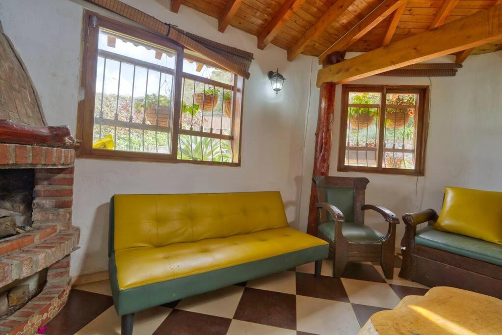 Hermosa Silletera En Holiday home