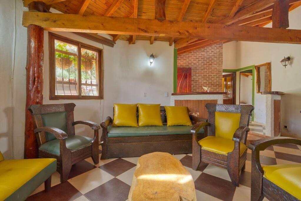 Hermosa Silletera En Holiday home *