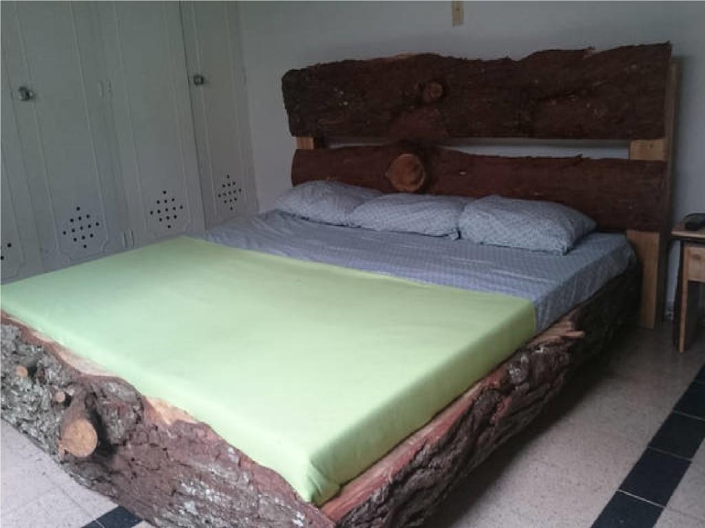 Malibu House Hostal *
