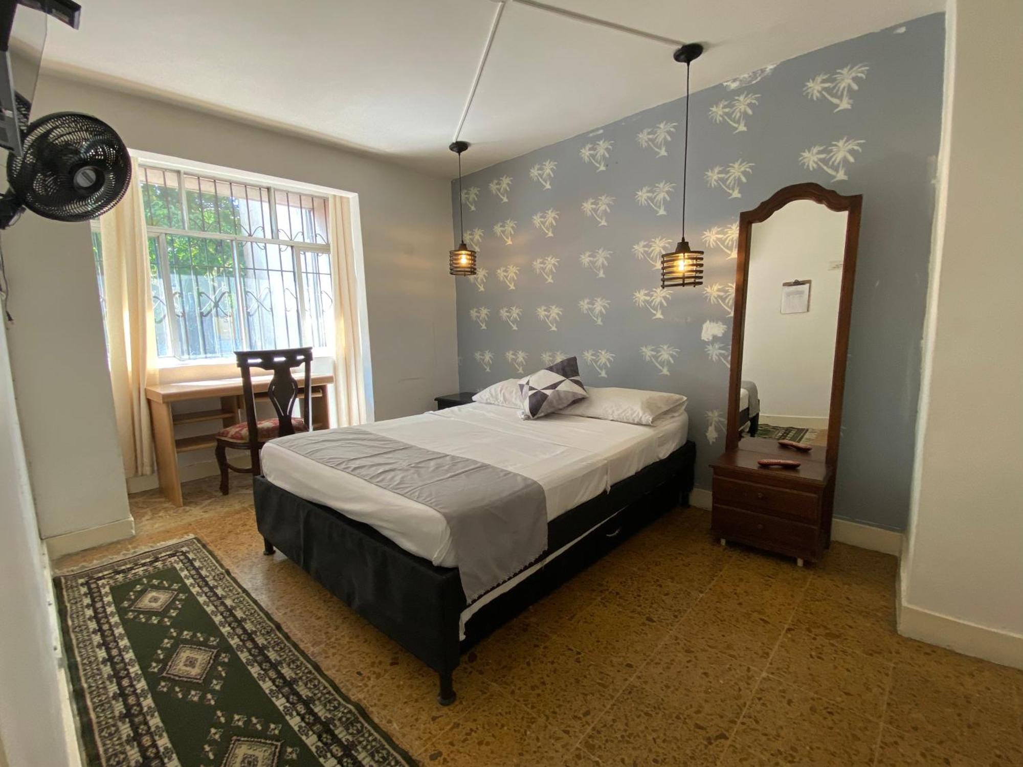 Pensión Casa Prado In Medellín