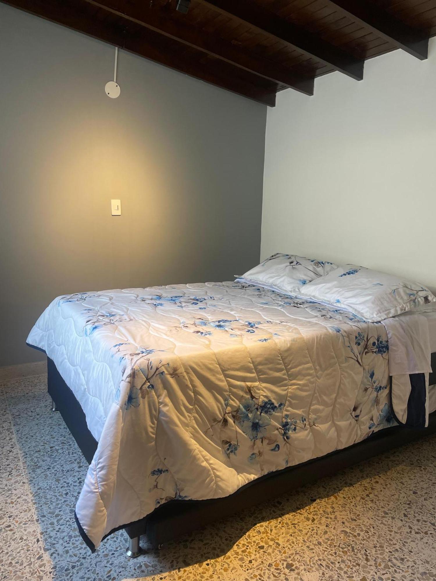 Habitacion Comoda En Laureles, Estadio *