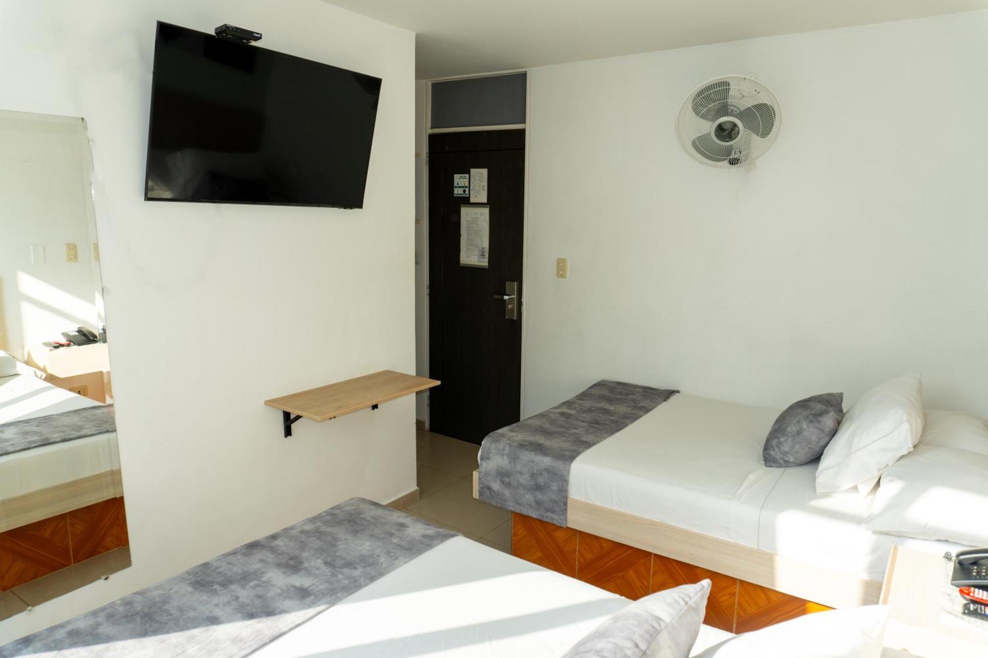 Alcaravan Medellin 3*