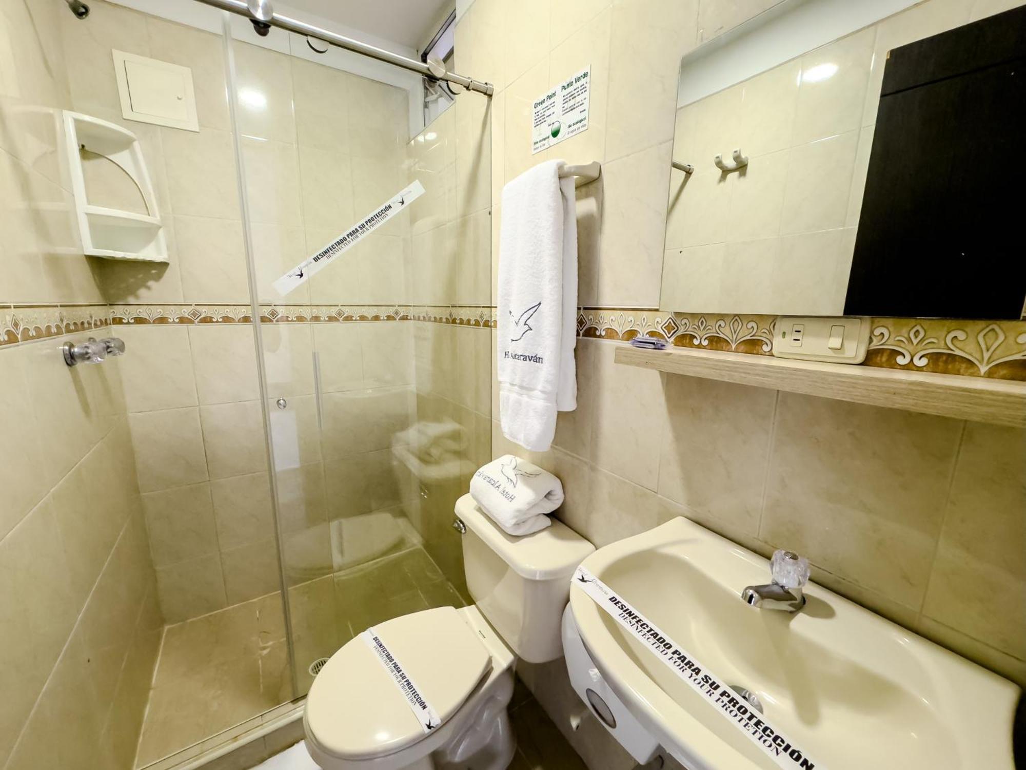 Hotel Alcaravan Medellin