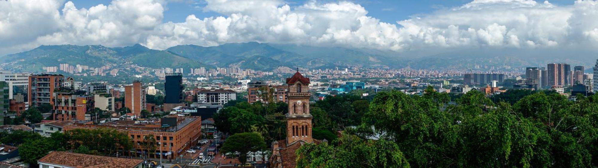 Torre Poblado Medellín