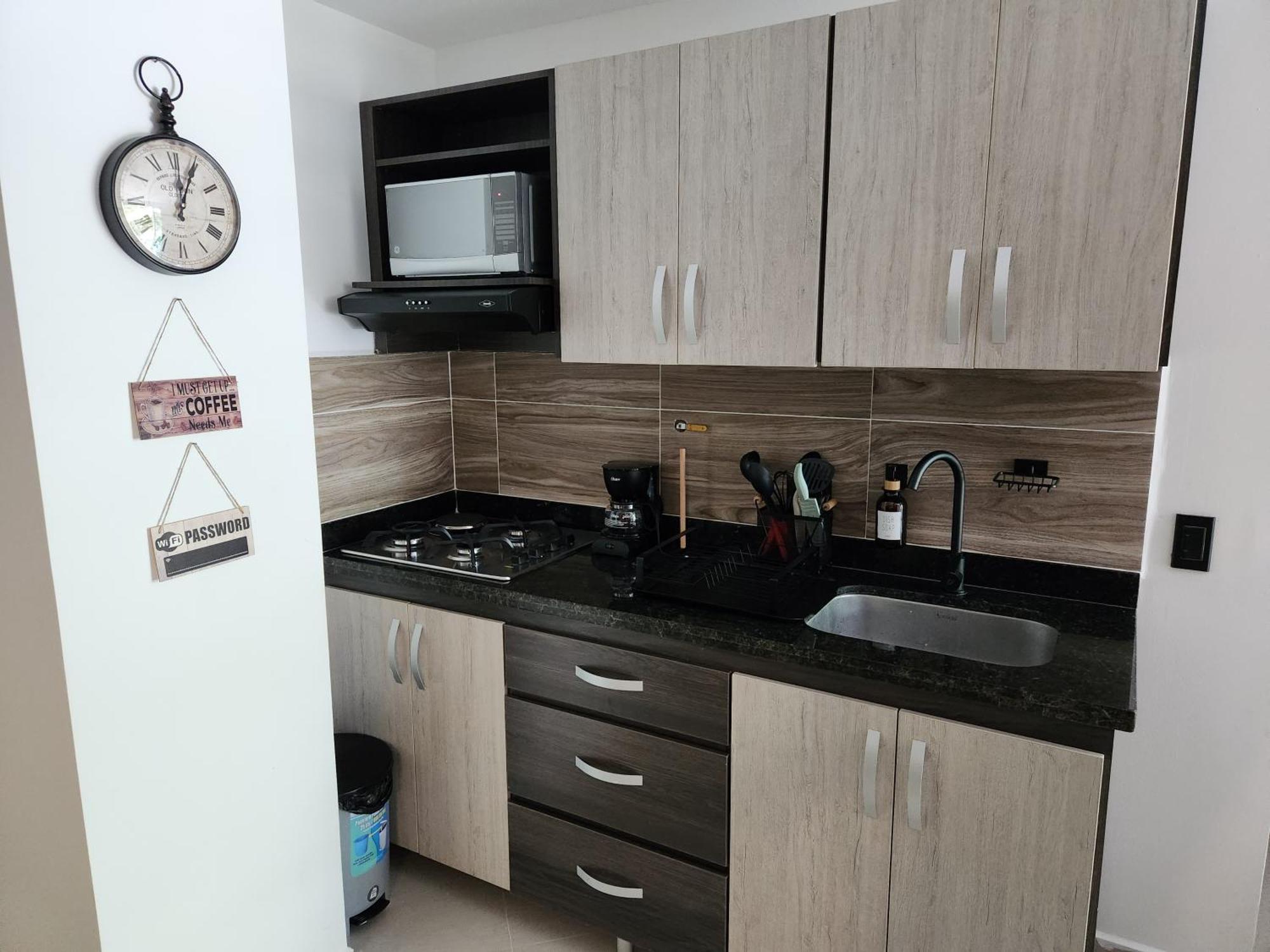 Hermoso En Laureles*aire Acondicionado Medellin