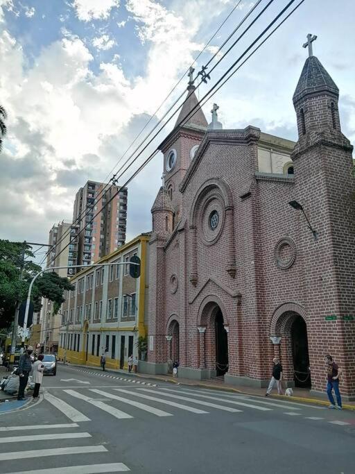 Guadalupe 104 * Medellín
