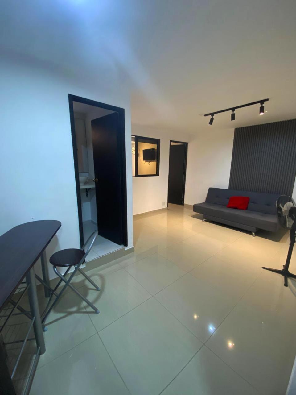 33 Bulerias Hotel 3*