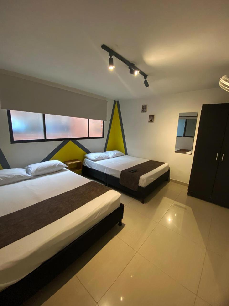 Hotel 33 Bulerias 3*