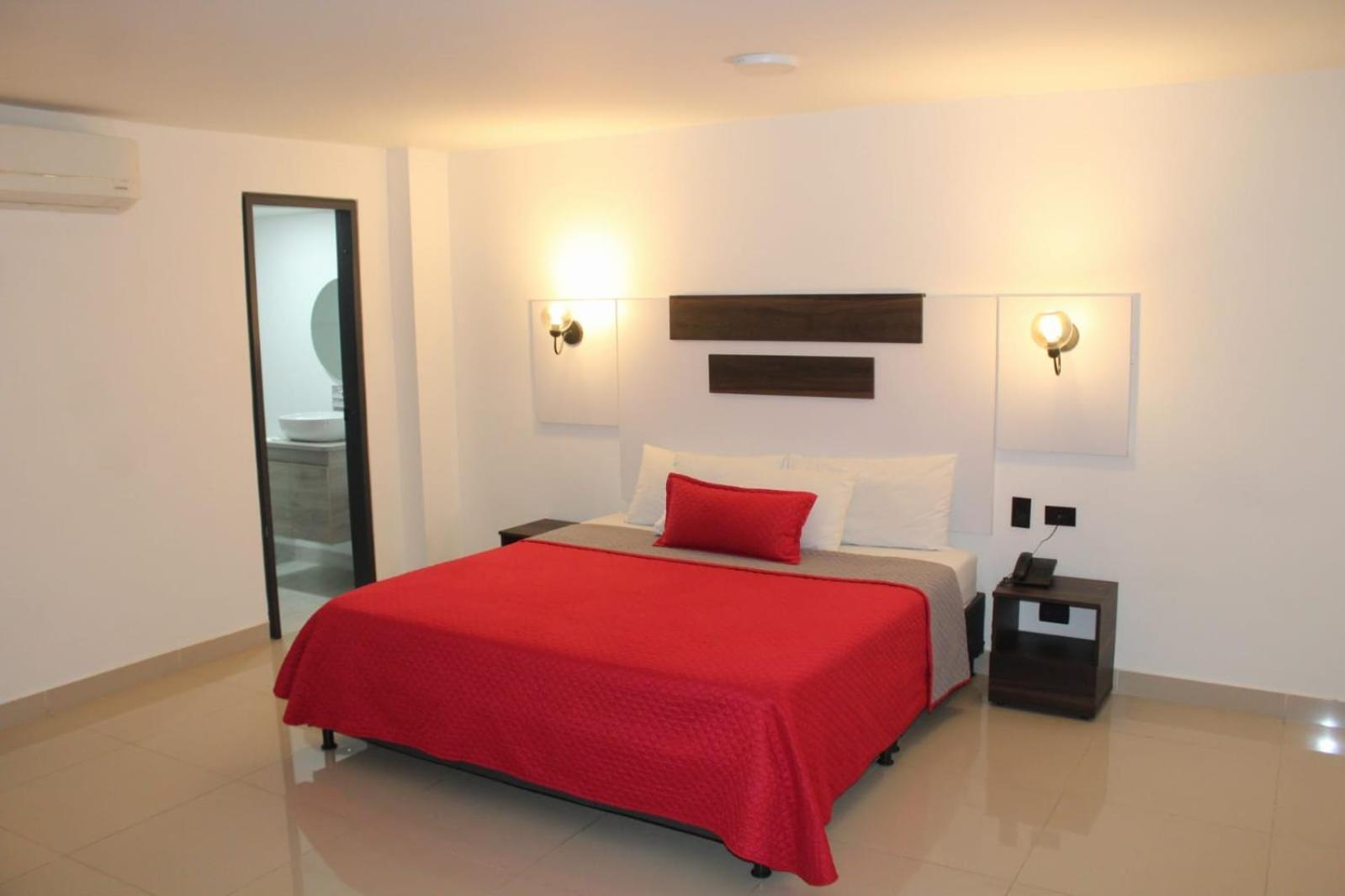 Hotel Ofix 3*