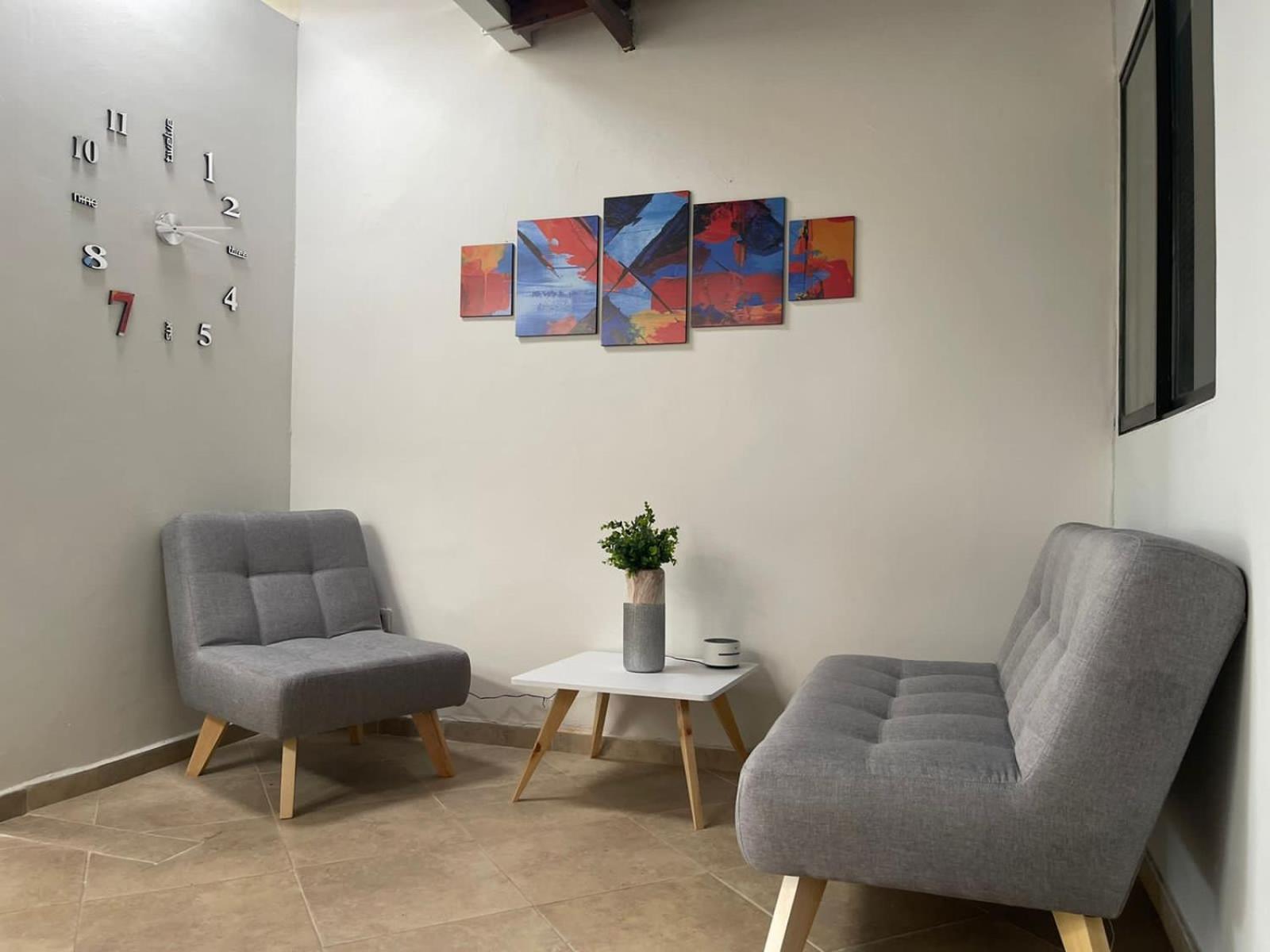 Apartamento Hermoso Con Estacionamiento