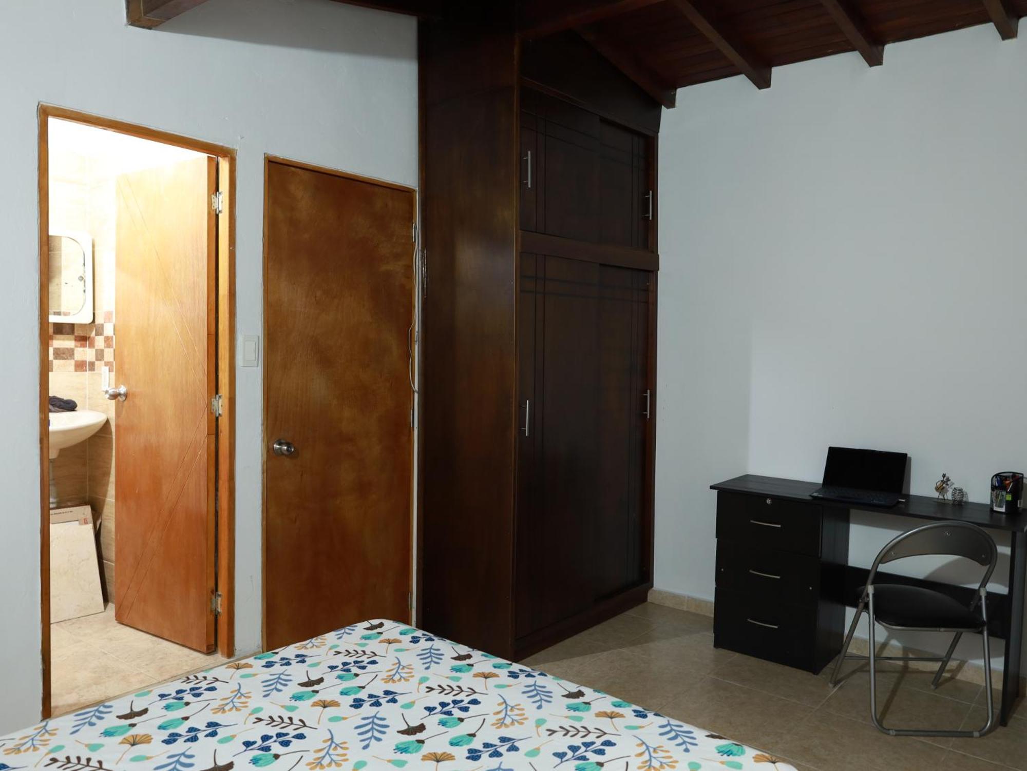 Guest house Terruno Medellin
