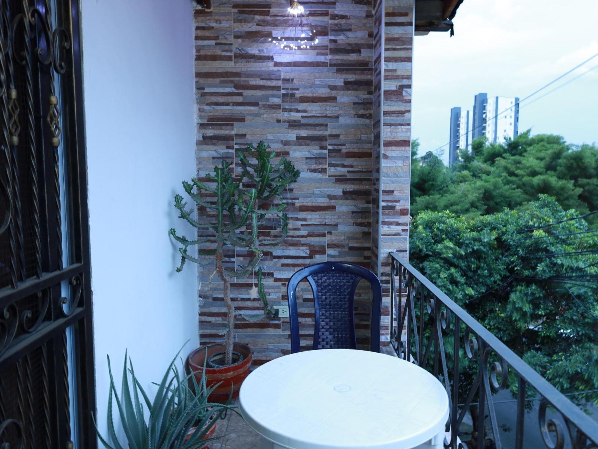 Guest house Terruno Medellin