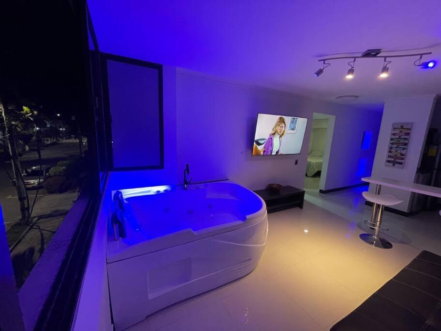 Laureles Location With Jacuzzi And Ac Apartamento Medellín