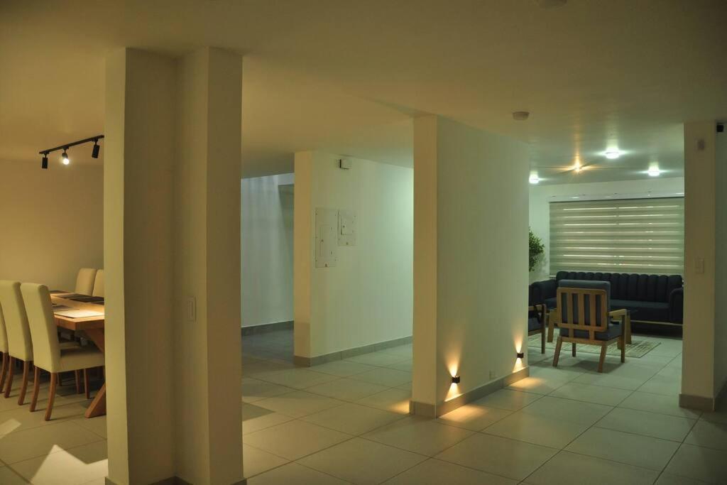 Modern House, With Excellent Location In Apartamento Medellín