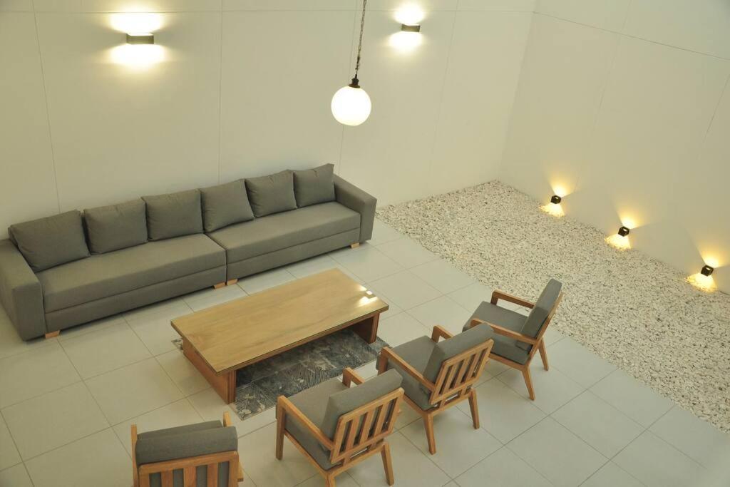 Apartamento Modern House, With Excellent Location In
