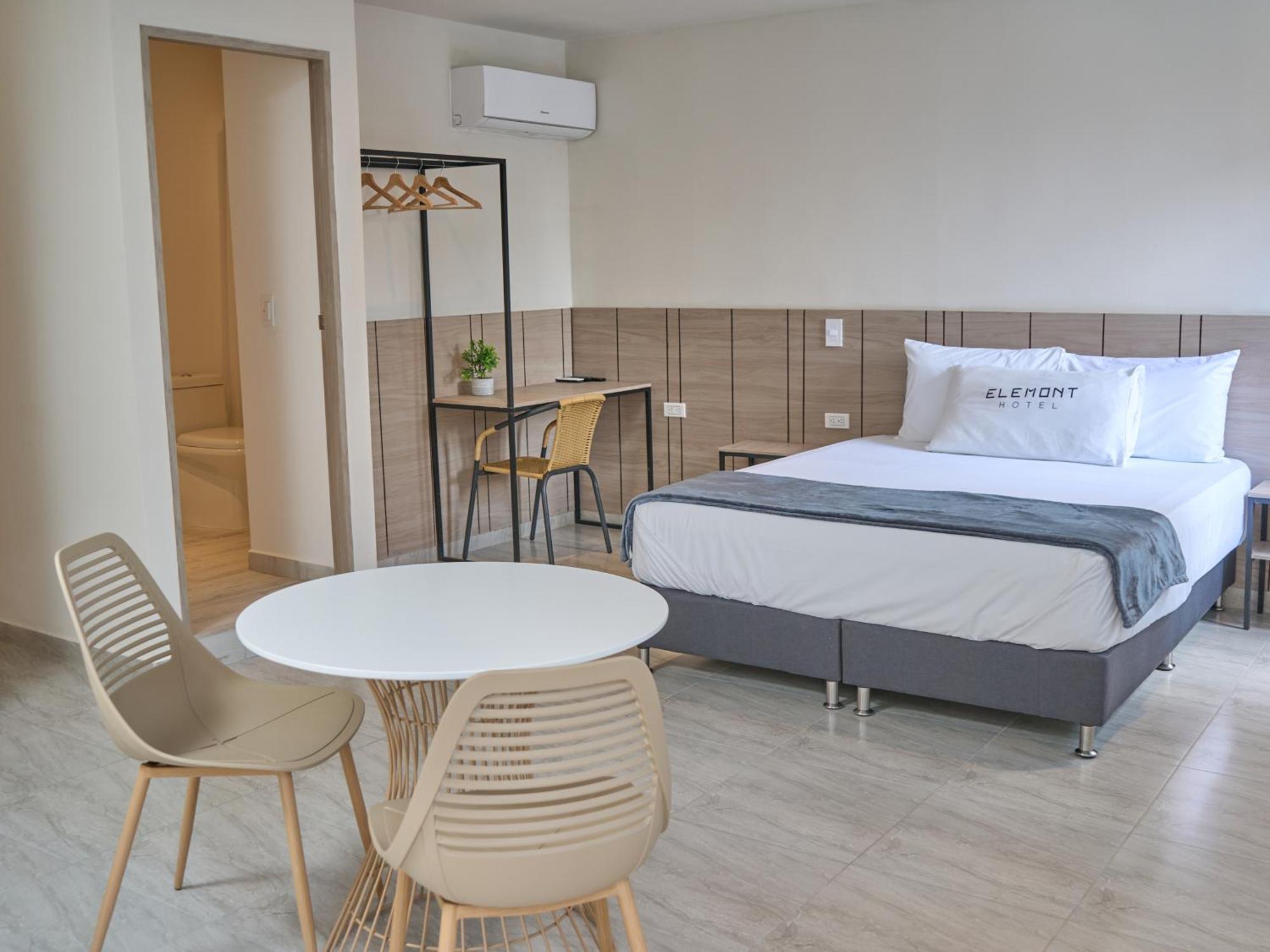 Elemont Hotel
