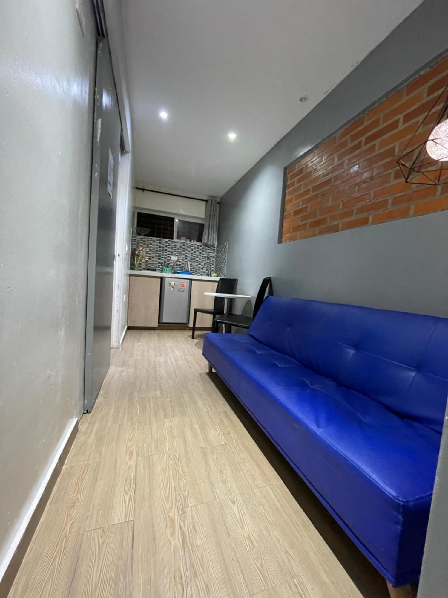 Caja Linda Cerca A Todo Apartamento Medellín