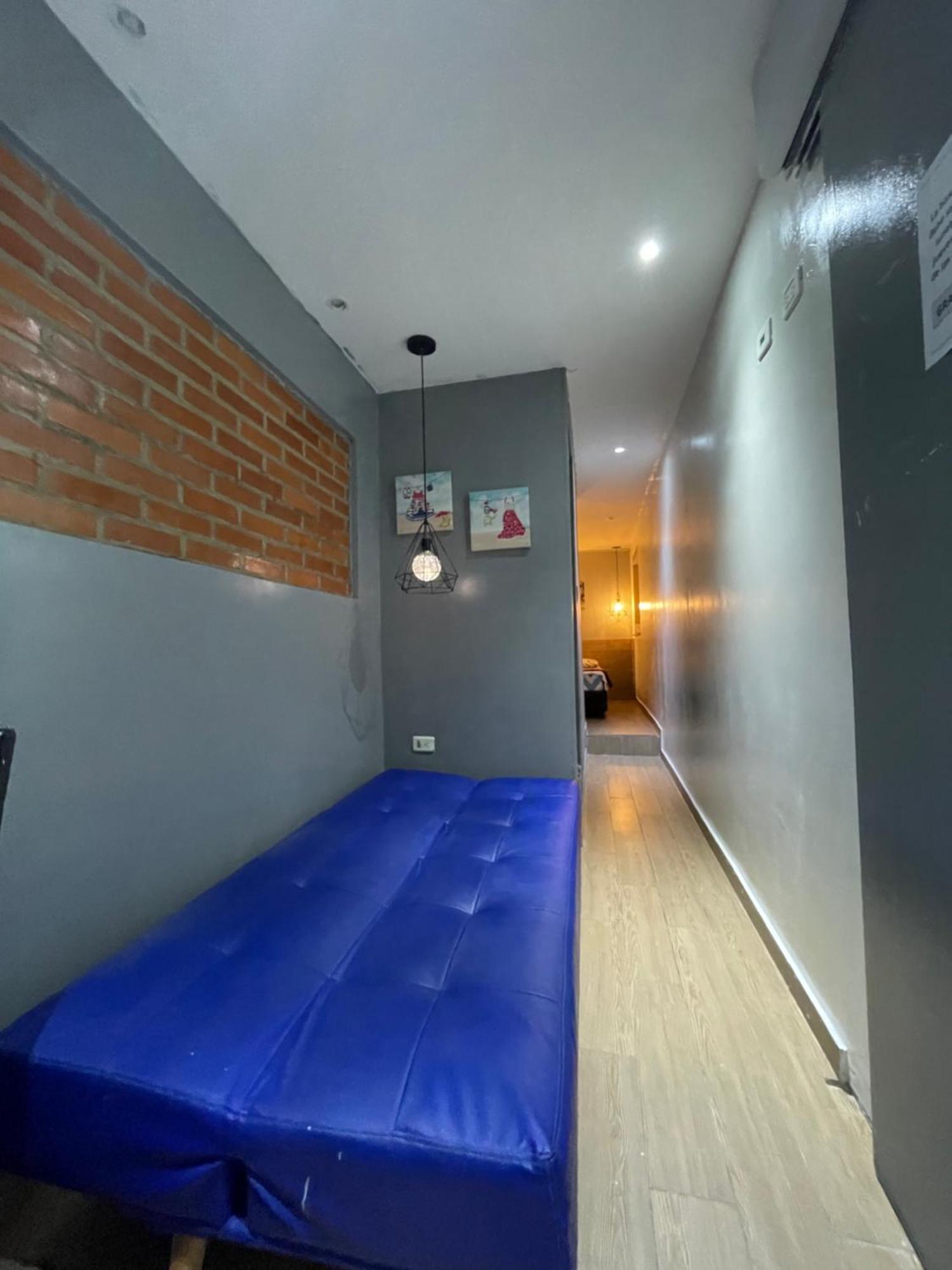 Caja Linda Cerca A Todo Apartamento *