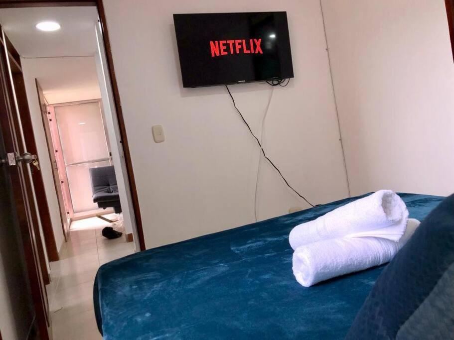 Apartamento Paisa Charm Your Refuge In Medellín