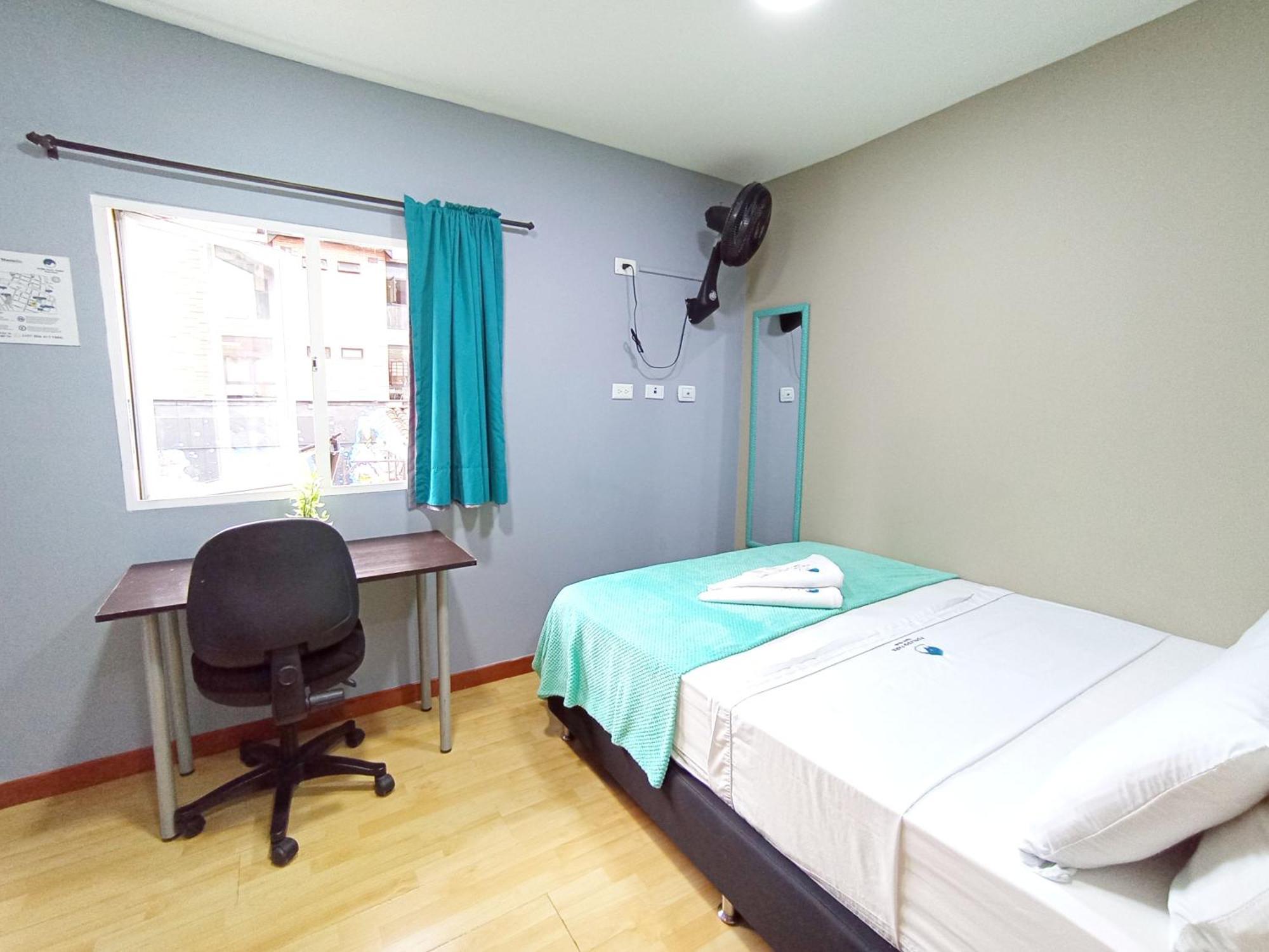 Hotel Poblado Park 3*