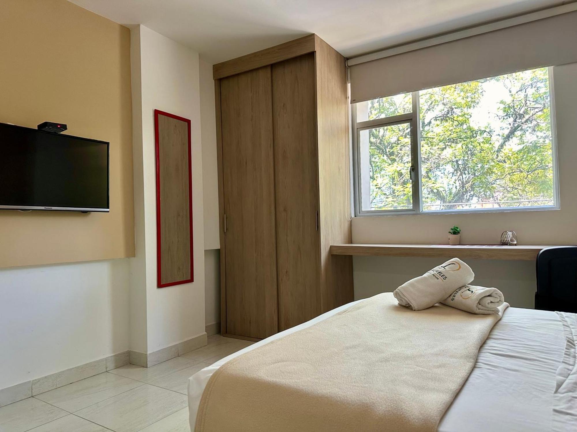 Laureles Lgh Hotel 3*