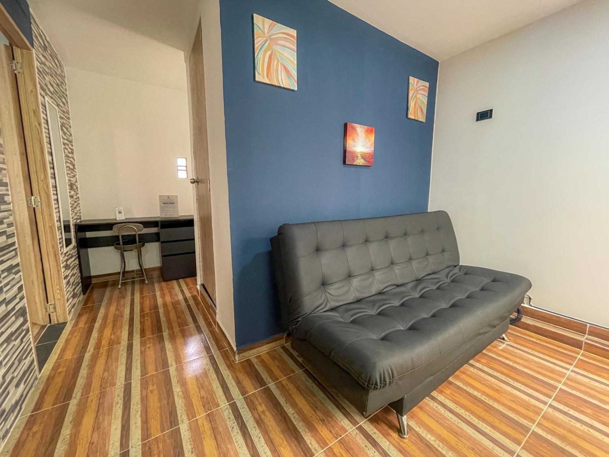 Pensión Casa Encanto, - Habitaciones, Laureles-america Medellín