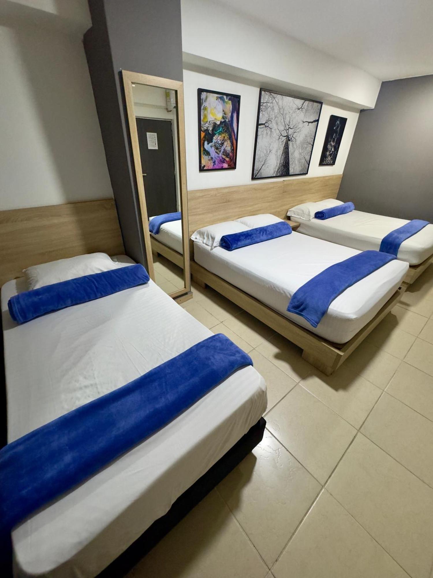 Hotel Medellin Central 3*
