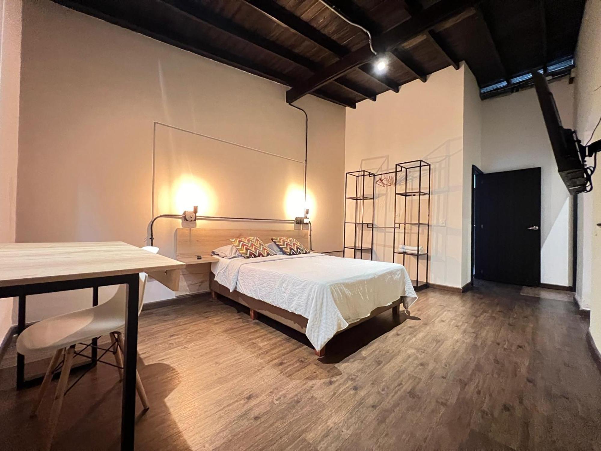 Frn103 In Poblado Near Envigado Apartamento *