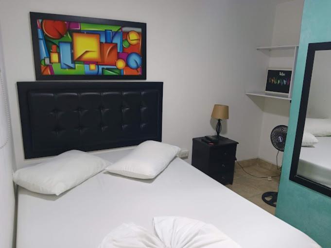 Aqua Lux 2*