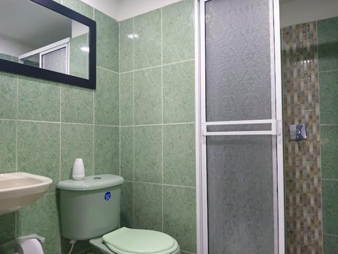 Aqua Lux Hotel 2*