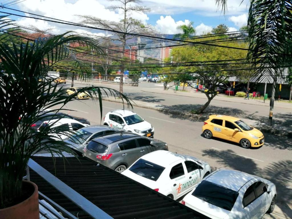 Hotel Aqua Lux 2*