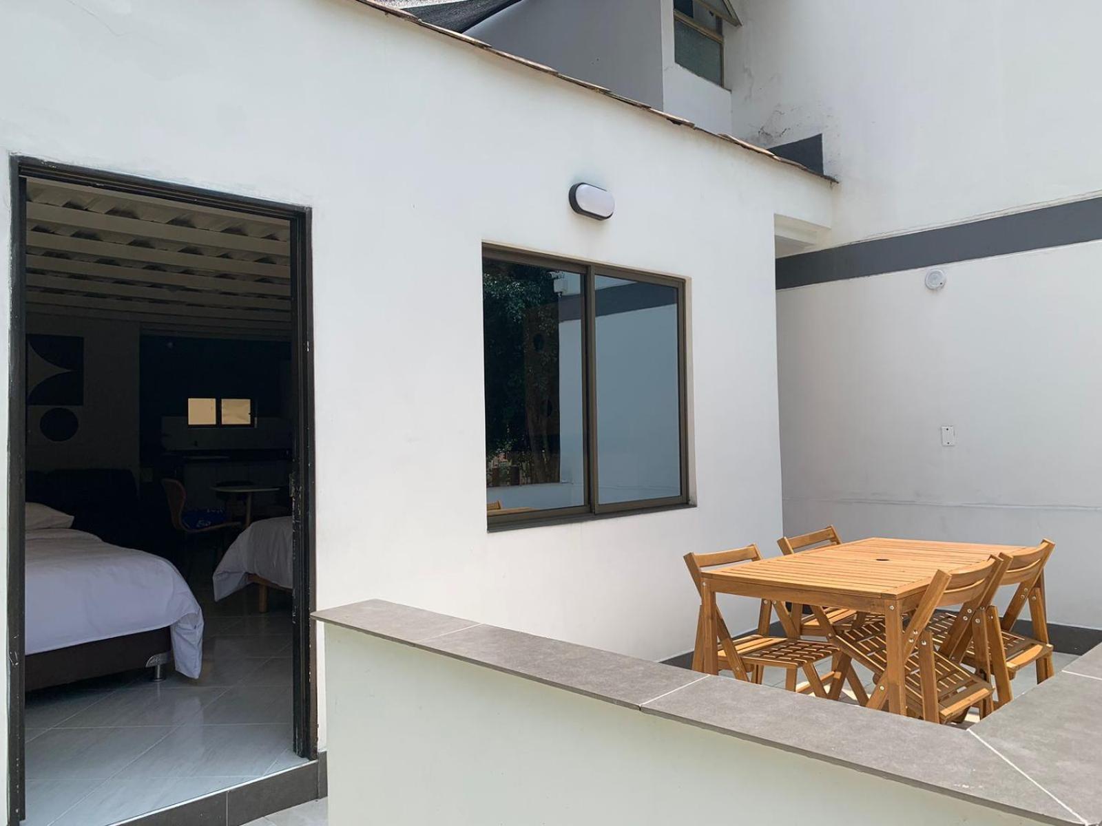 El Poblado, La Frontera Apartamento