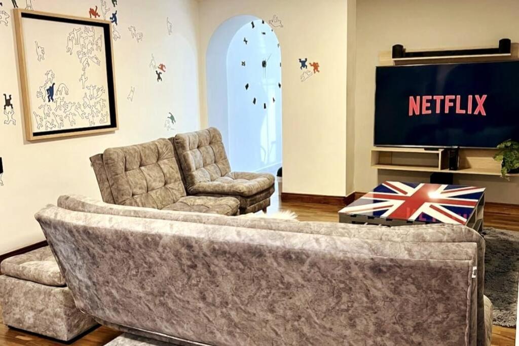 Apartamento Modern 4bedroom With Private Terrace 500mb Internet Medellín