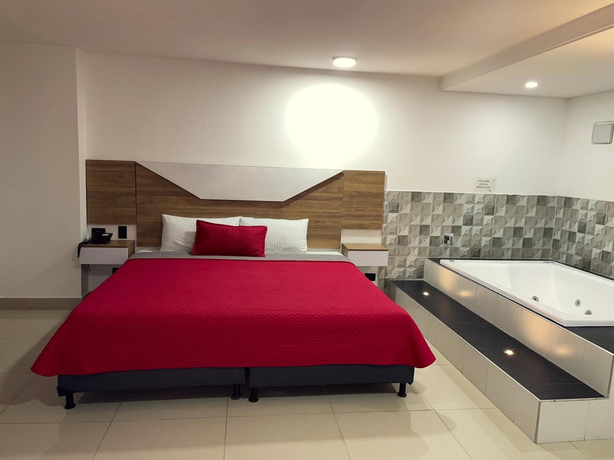 Ofix Hotel Medellín