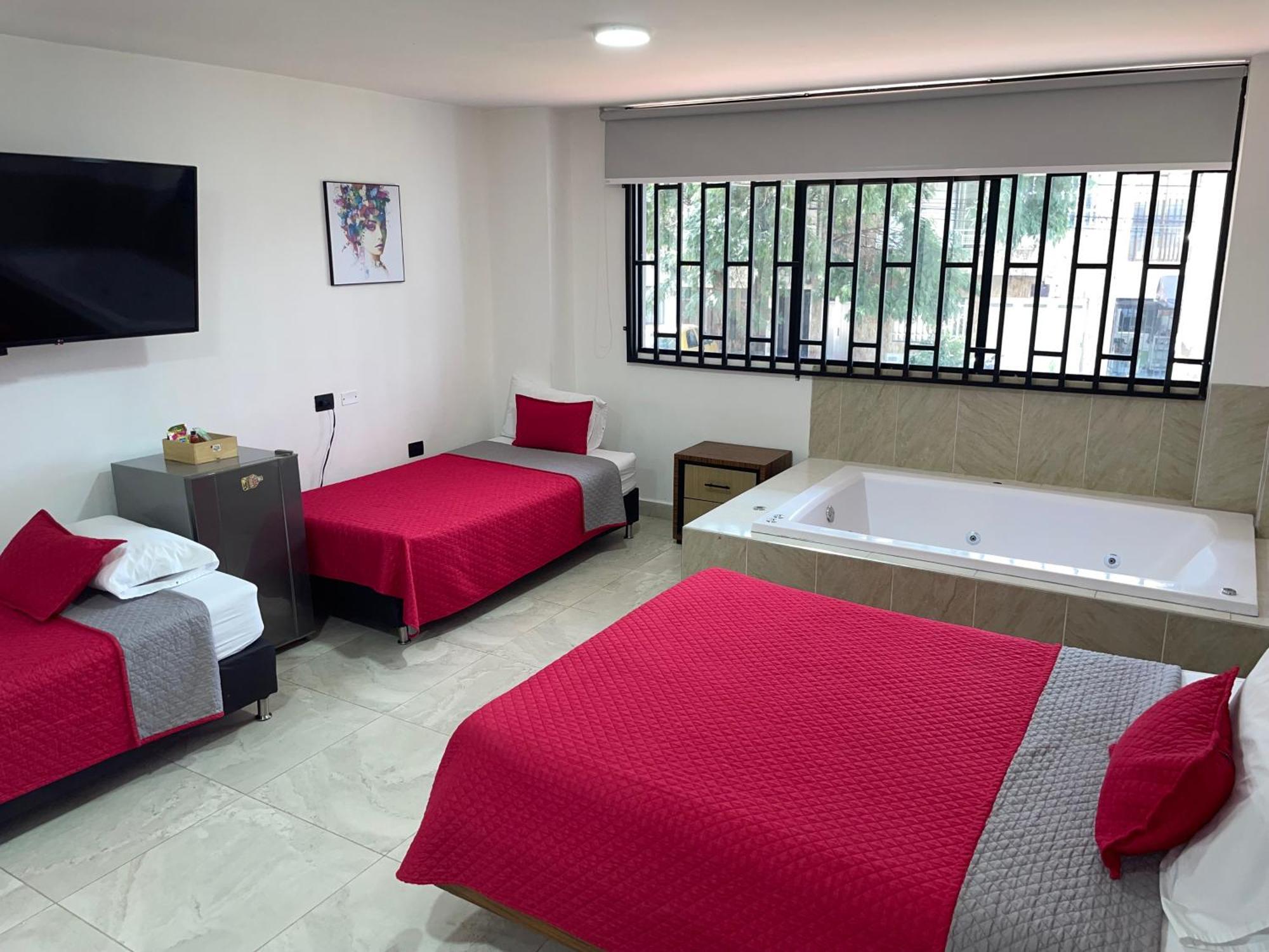 Ofix Hotel Medellín