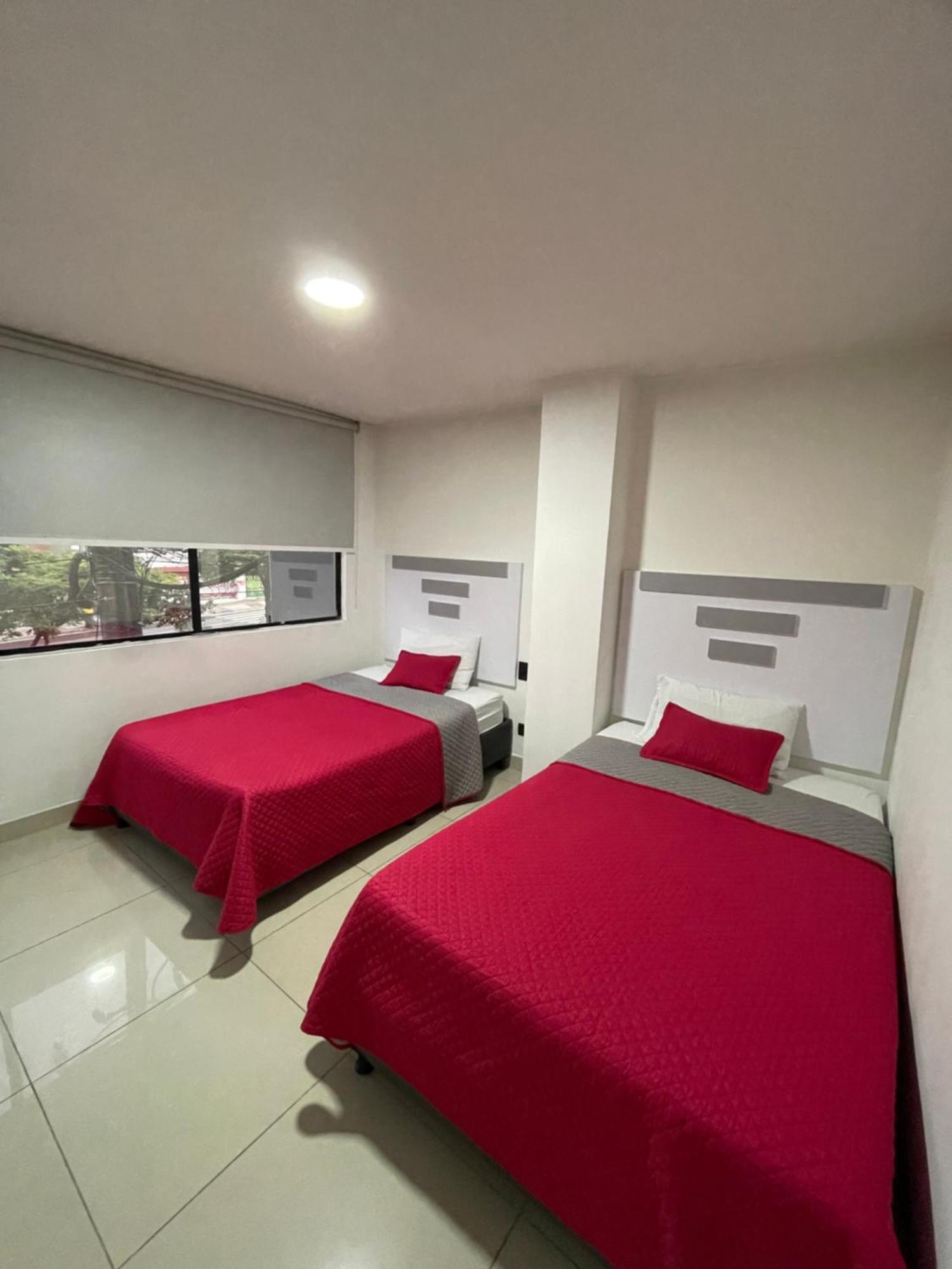 Ofix Hotel Medellín