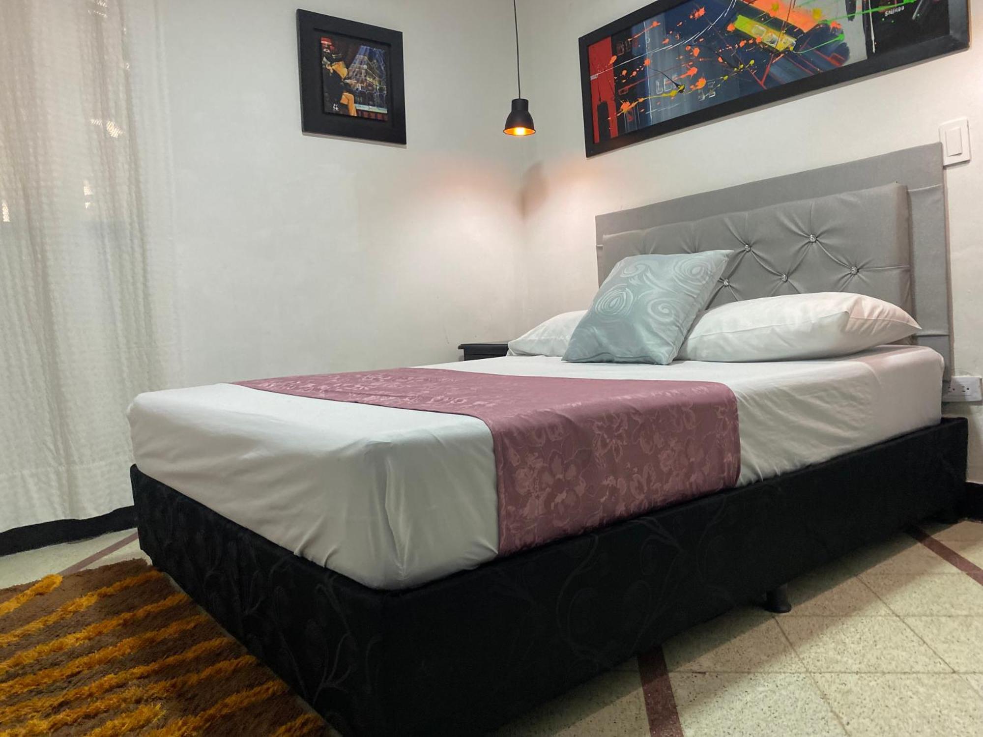 Del Estadio1 Hotel