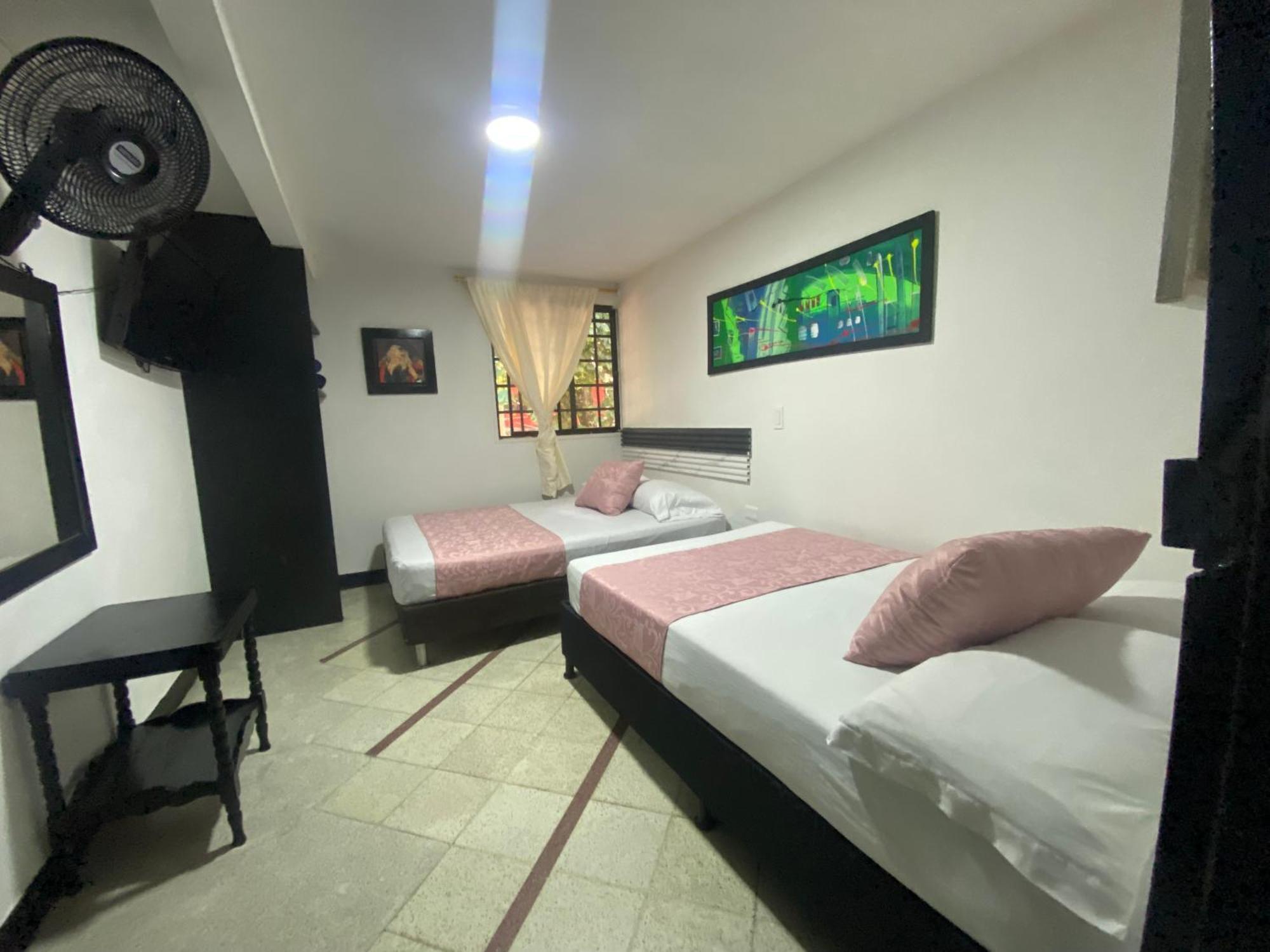 Del Estadio1 Hotel