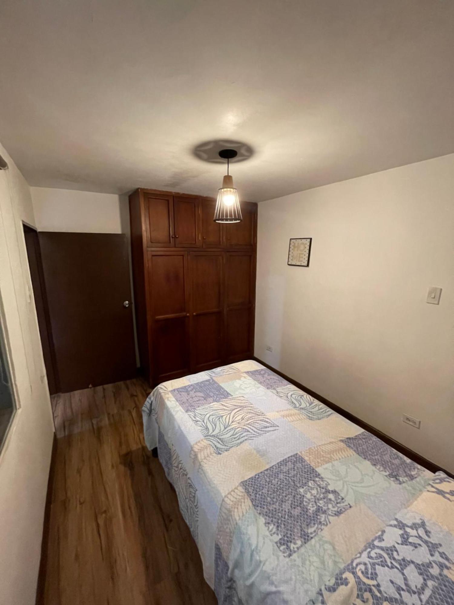 Hermoso Con Terraza Apartment Medellin