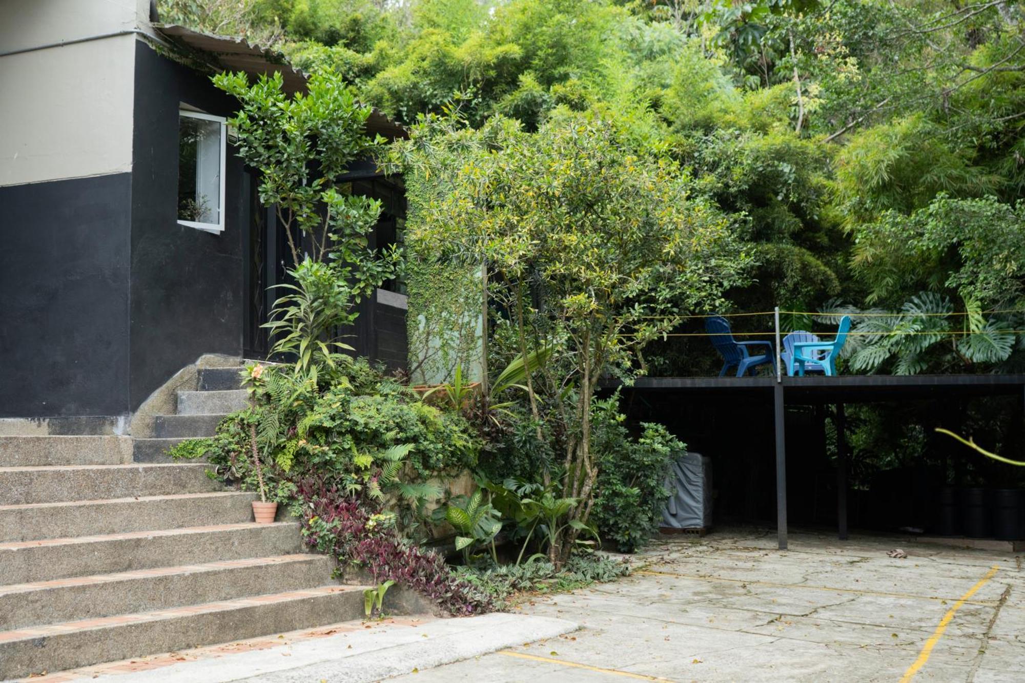 Сasa de vacaciones House In El Poblado Surrounded By Nature *