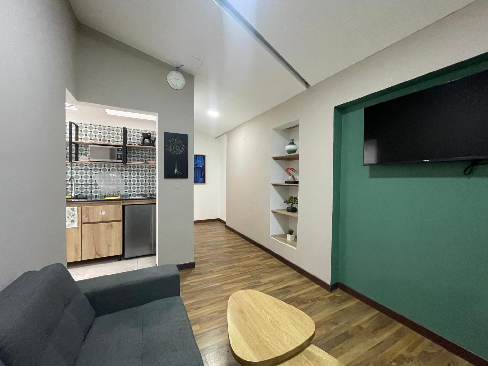 En Sector Del Poblado A101 By Roots Apartamento