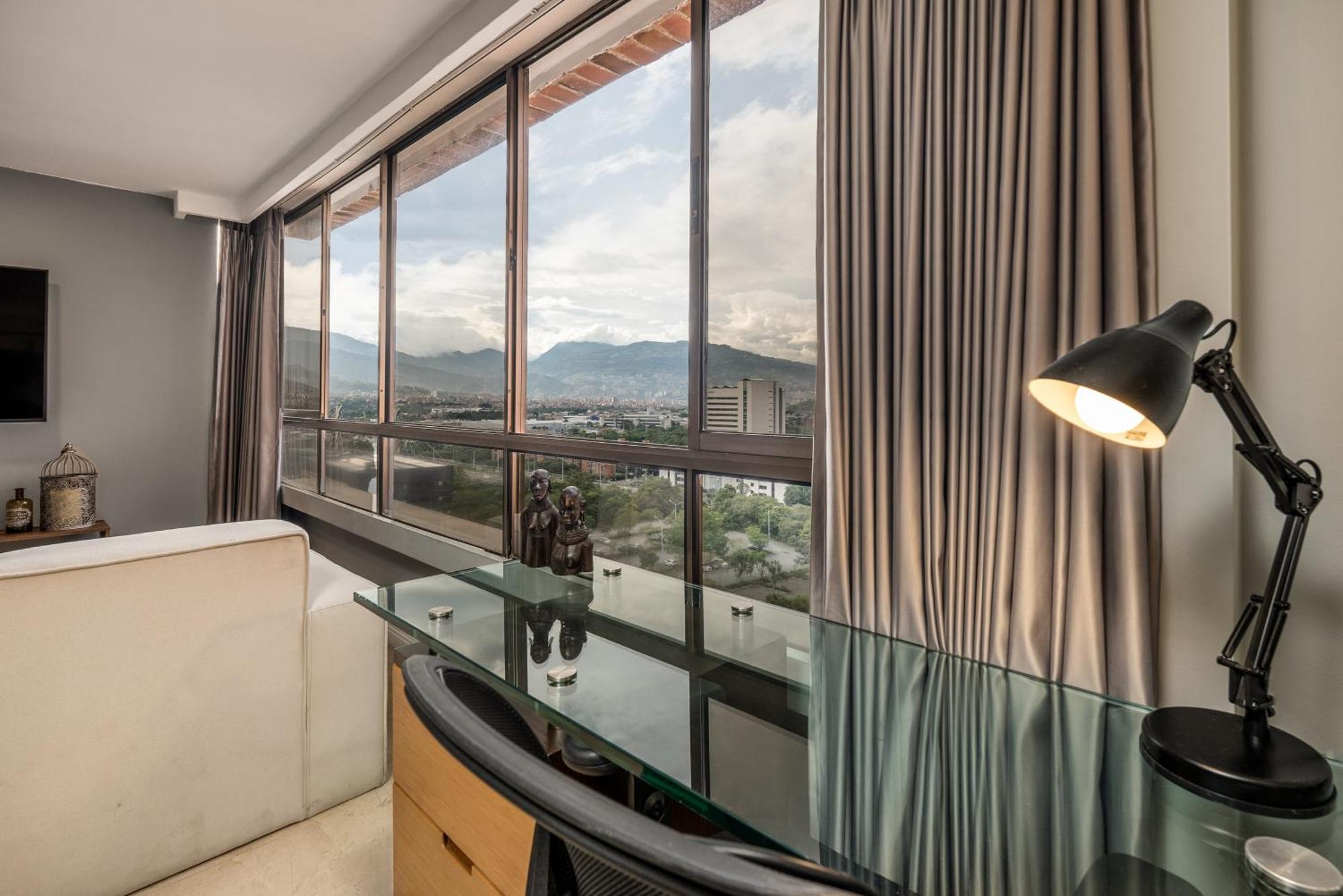 1003 Alcazar De Oviedo Medellín